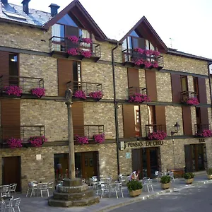 pensio-la-creu.catalonia-hotels.com/