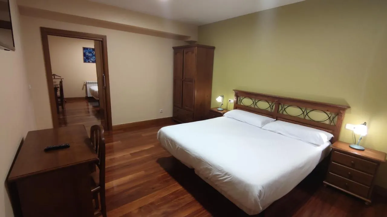 Hotel Ostatu Zegama Pensión