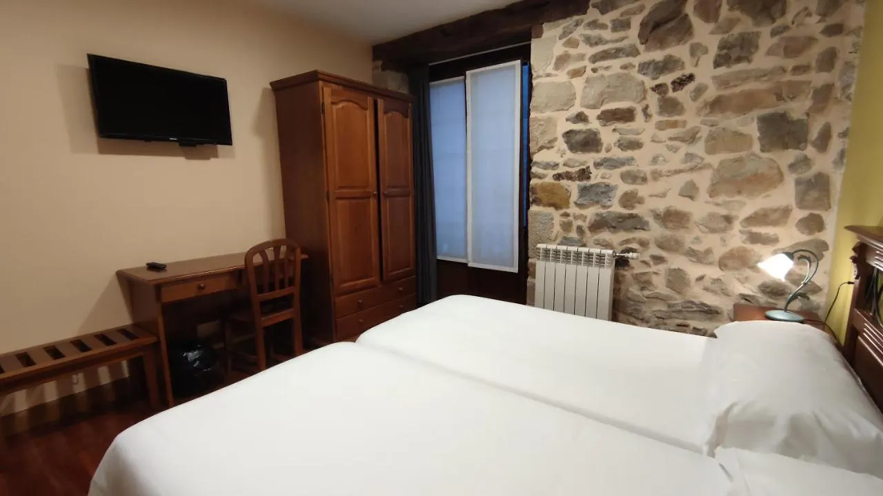 Hotel Ostatu Zegama 0*,